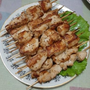 Ароматные шашлычки из курицы: просто и вкусно