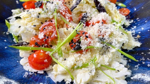 Салат с цветной капустой и мандаринами: яркий вкус в каждом кусочке