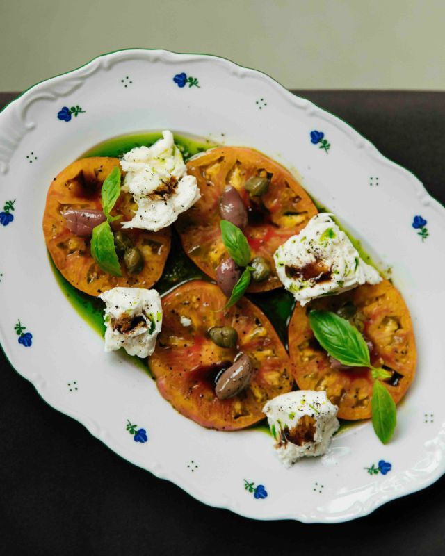 Салат капрезе: Как сделать солнечное блюдо в любой сезон