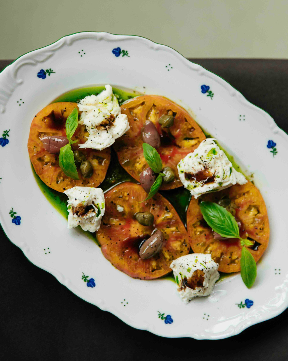 Салат капрезе: Как сделать солнечное блюдо в любой сезон