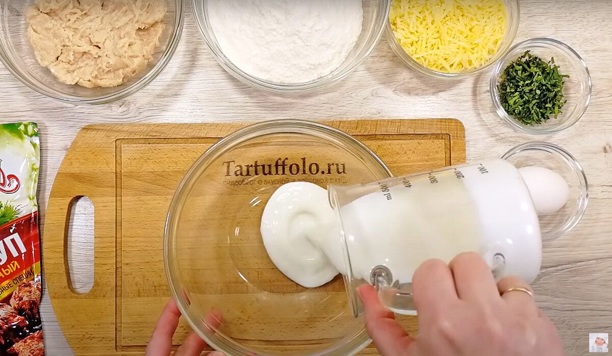 Ароматные лепешки на кефире: простое и быстрое блюдо для всей семьи