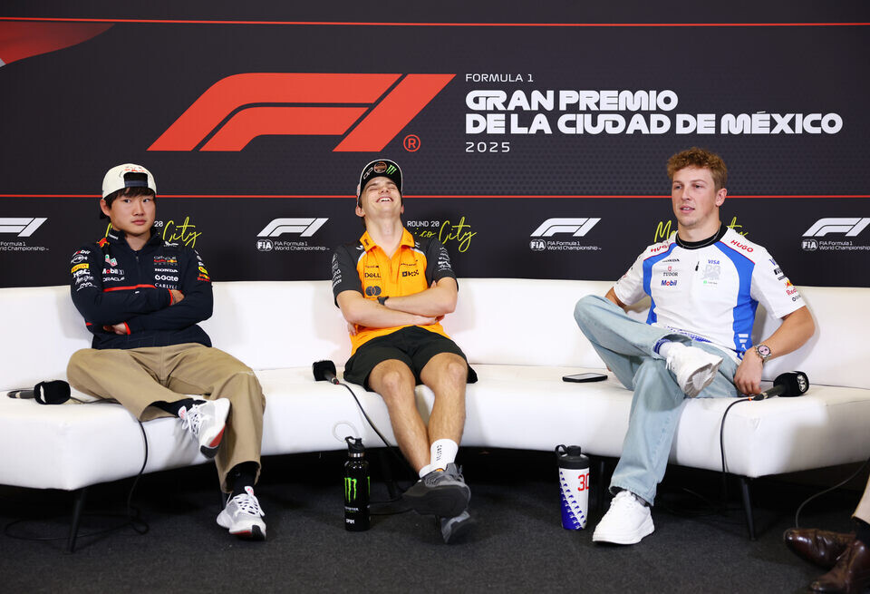 Цунода готов поддержать Ферстаппена в борьбе за титул