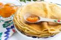Тонкие и мягкие заварные блины на кефире: секреты идеального теста