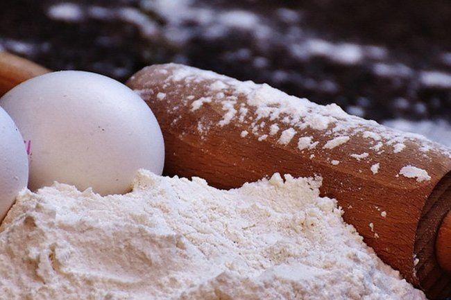 Стоит ли просеивать муку? Мнение опытных кулинаров