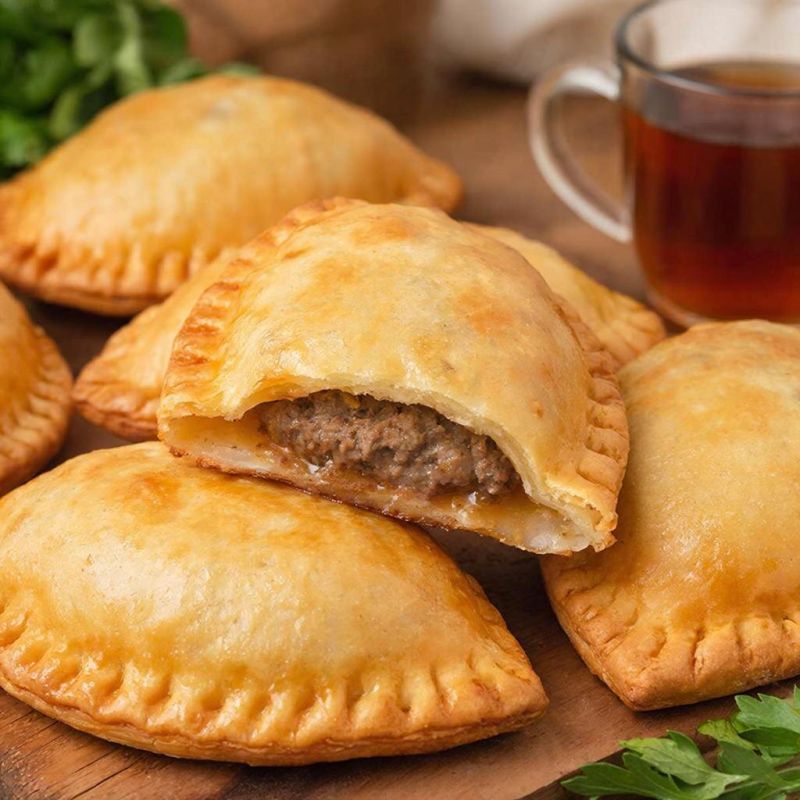 Котлеты в тесте: бюджетный рецепт для праздничного стола