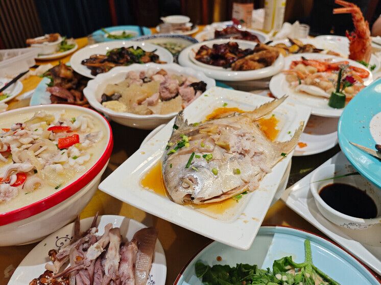 Праздничные традиции: что стоит попробовать на китайский Новый год