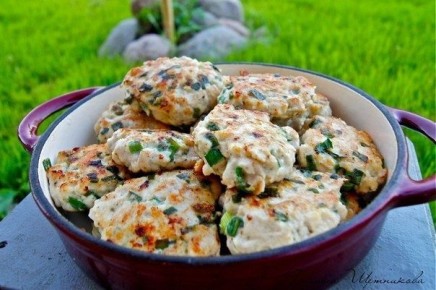 Необычные куриные котлетки: готовим с любовью