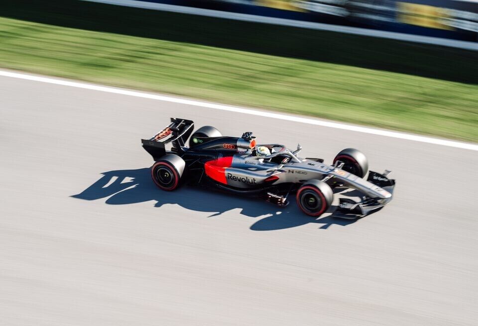 ������ ������� � ������ ������ Audi � ������� 1: ���� ������ � ����� �����������