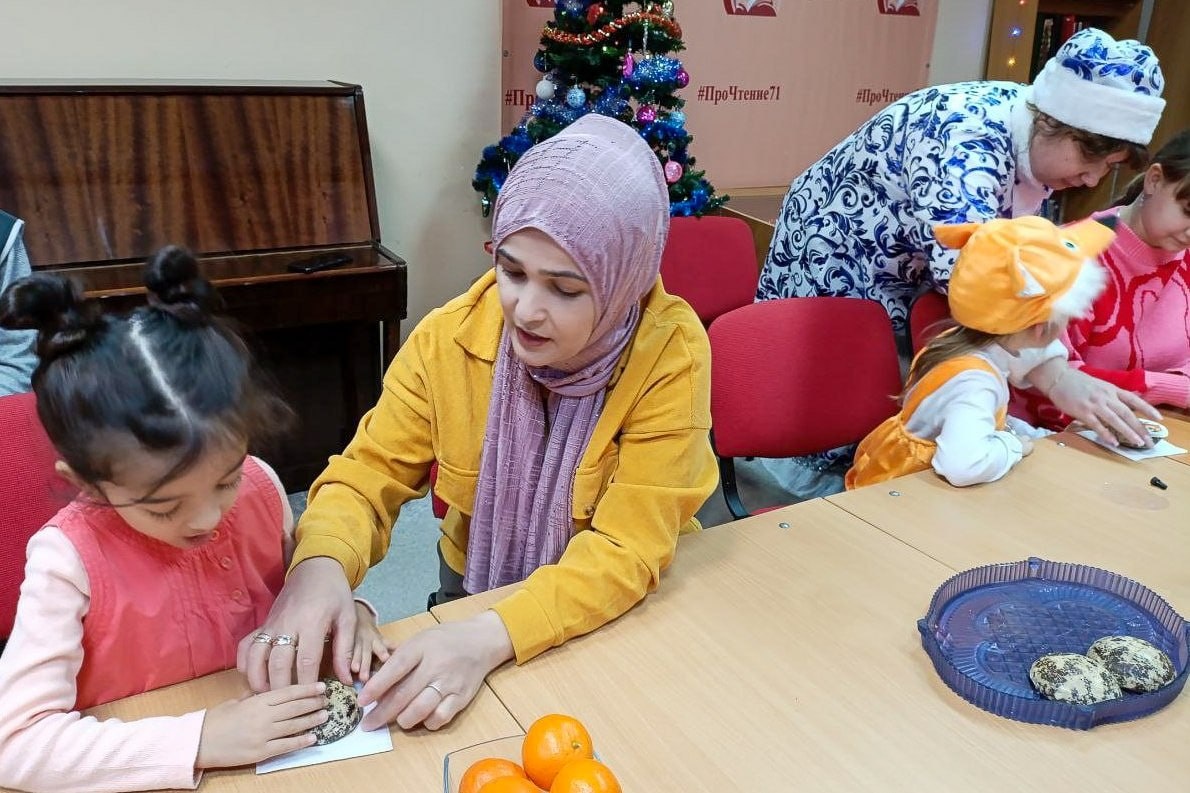 Погружение в мир зимних чудес: семейное веселье в Центральной библиотеке