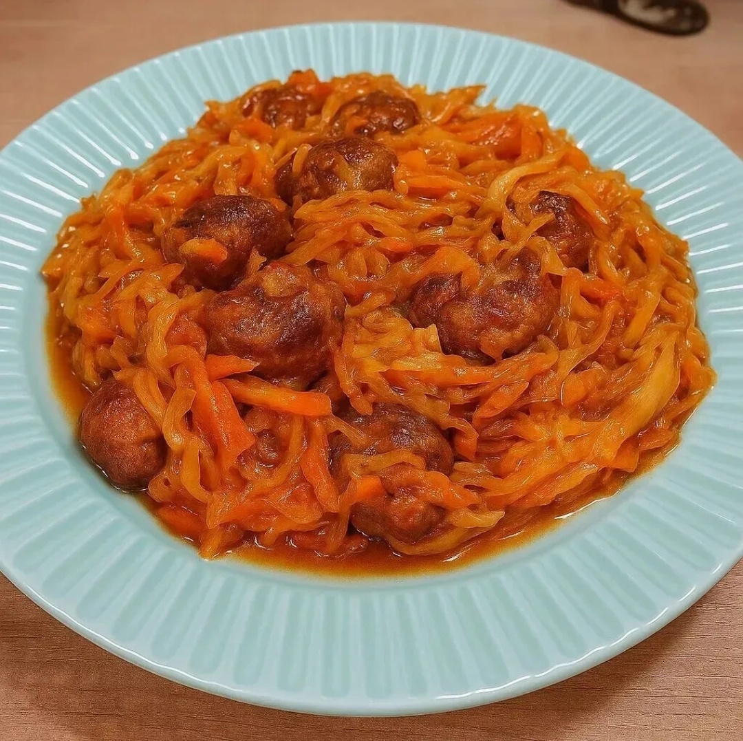 Тушеная капуста с мясом: секреты сытного ужина, который покорит сердца