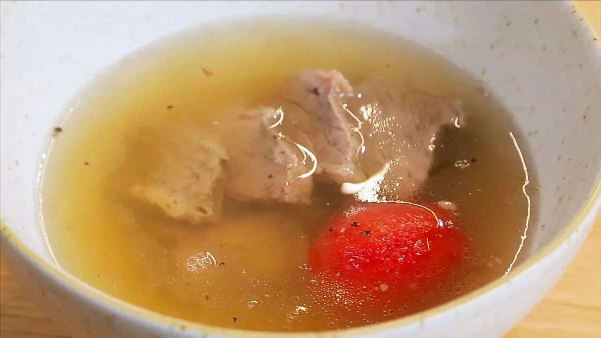 Как правильно варить бульон: секреты трех видов