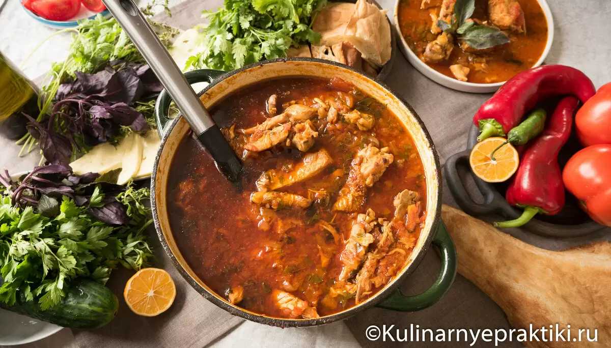 Чахохбили – летняя классика грузинской кухни