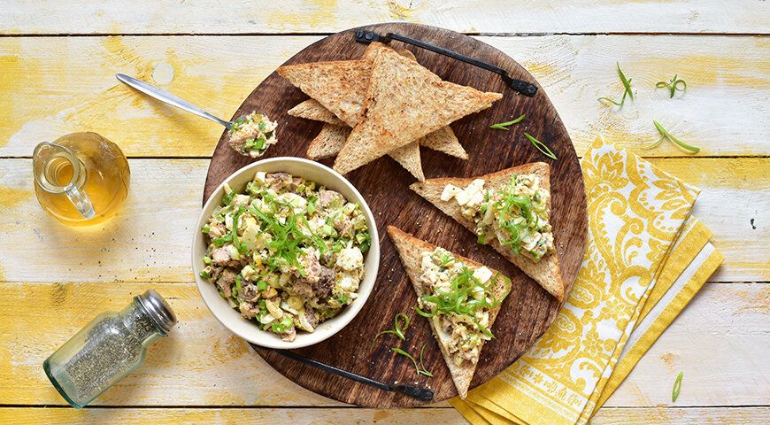 Как быстро приготовить вкусный салат из тунца