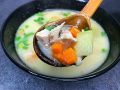 Восхитительный суп с копченой курицей за 15 минут