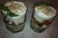 Сочный слоеный салат с курицей и грибами, который покорит ваш стол