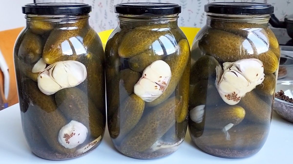 Квашеные огурцы: превосходный вкус без сахара и уксуса