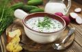 Персидский йогуртовый суп: Байрон свежести и аромата